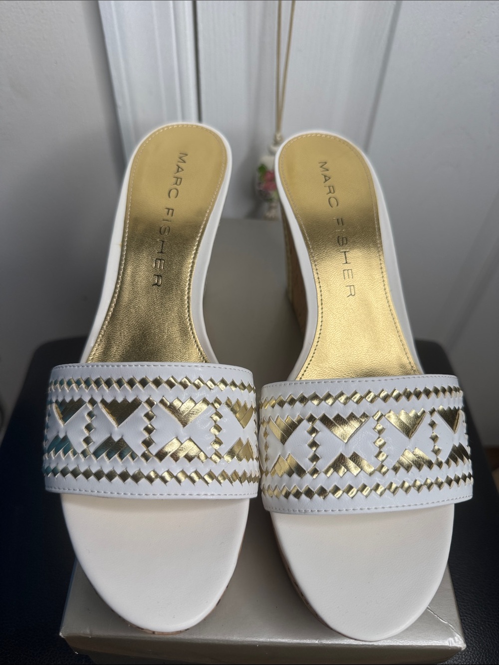Marc Fisher  White & Gold  Woven Cork Wedges Size 8.5